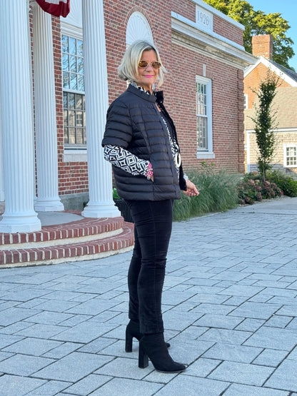 LULU-B BLACK SHORT SLEEVE PUFFER JACKET
