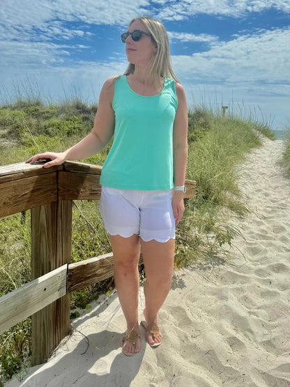 LULU-B SCALLOP WHITE SHORTS