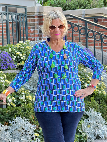 Lulu B Seaport Geo V-Neck Top