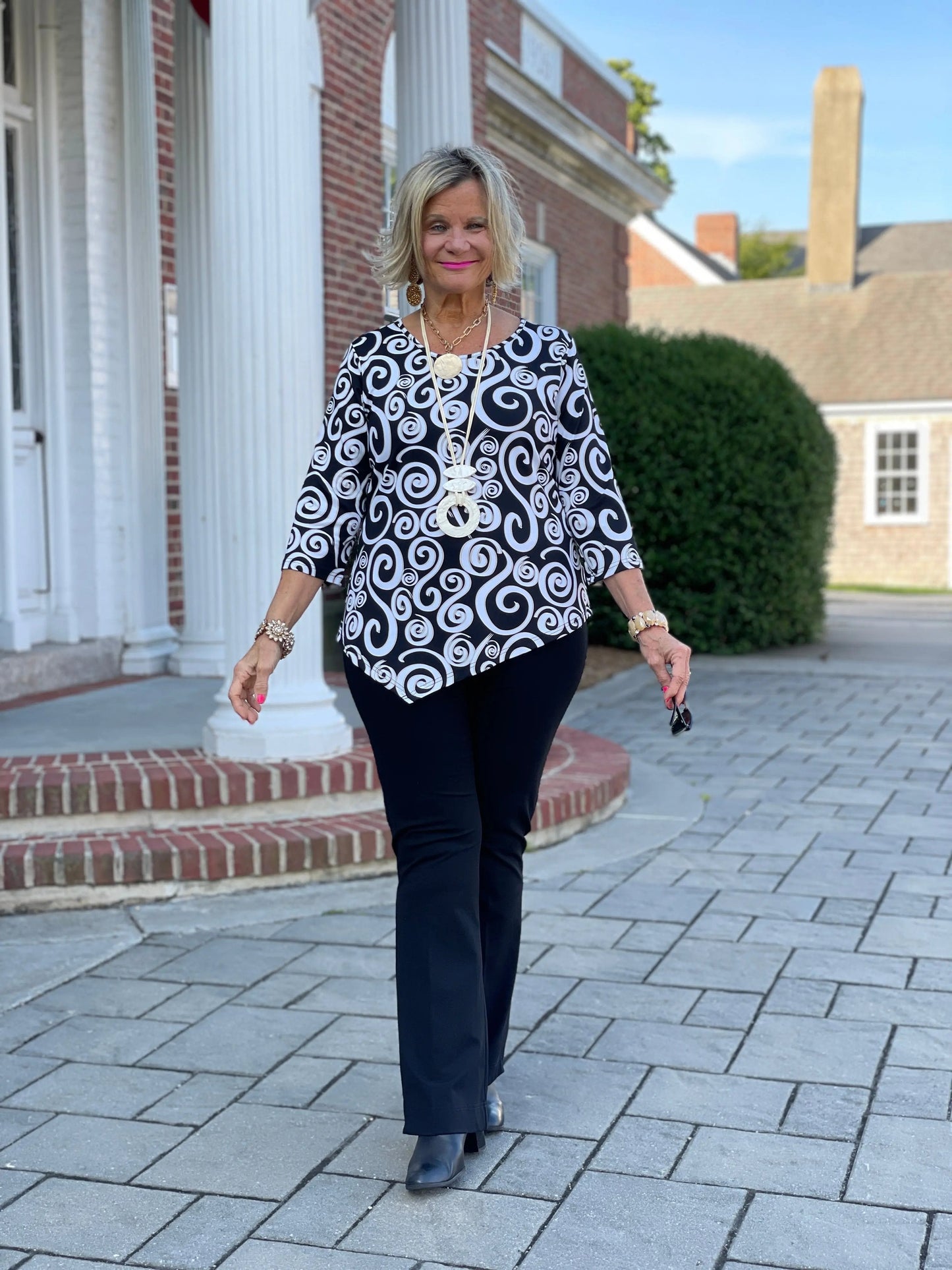 INFINITY  CHIC ASYMMETRIC TOP