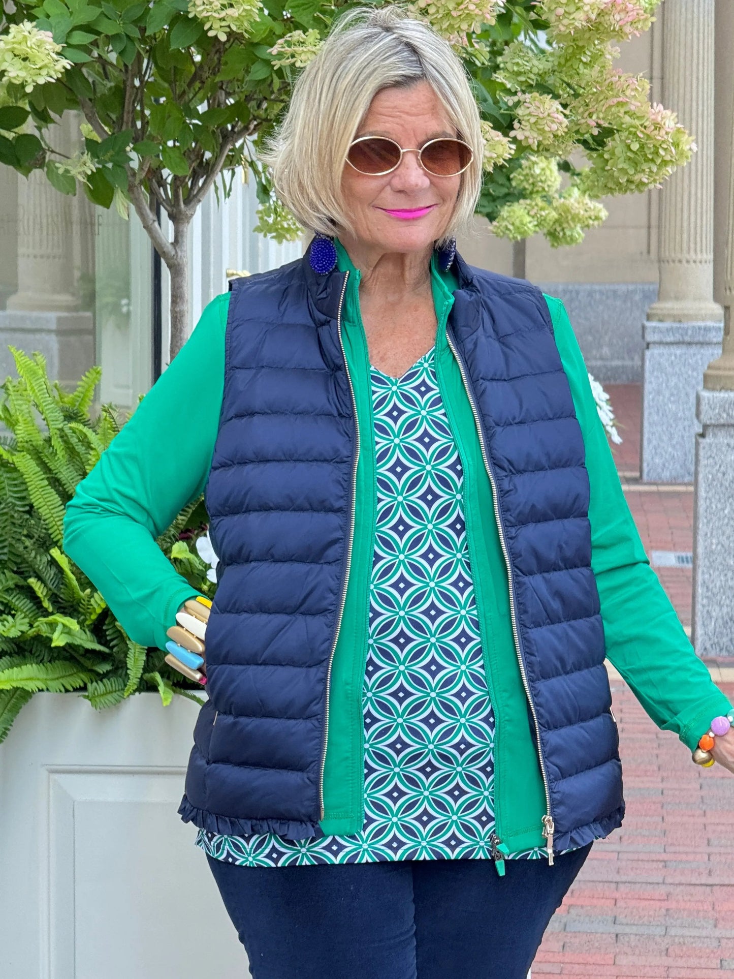 LULU-B NAVY SHORT VEST