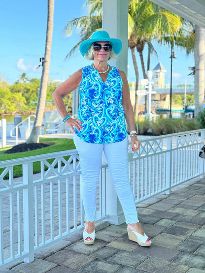 BLUE DREAMING HEARTS SLEEVELESS V NECK