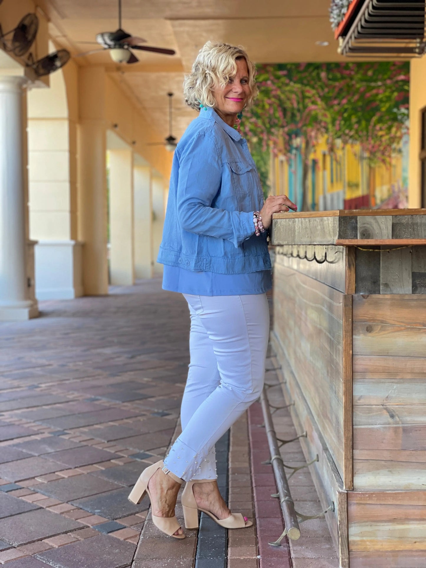 LULU B  NEW BLU LINEN JACKET