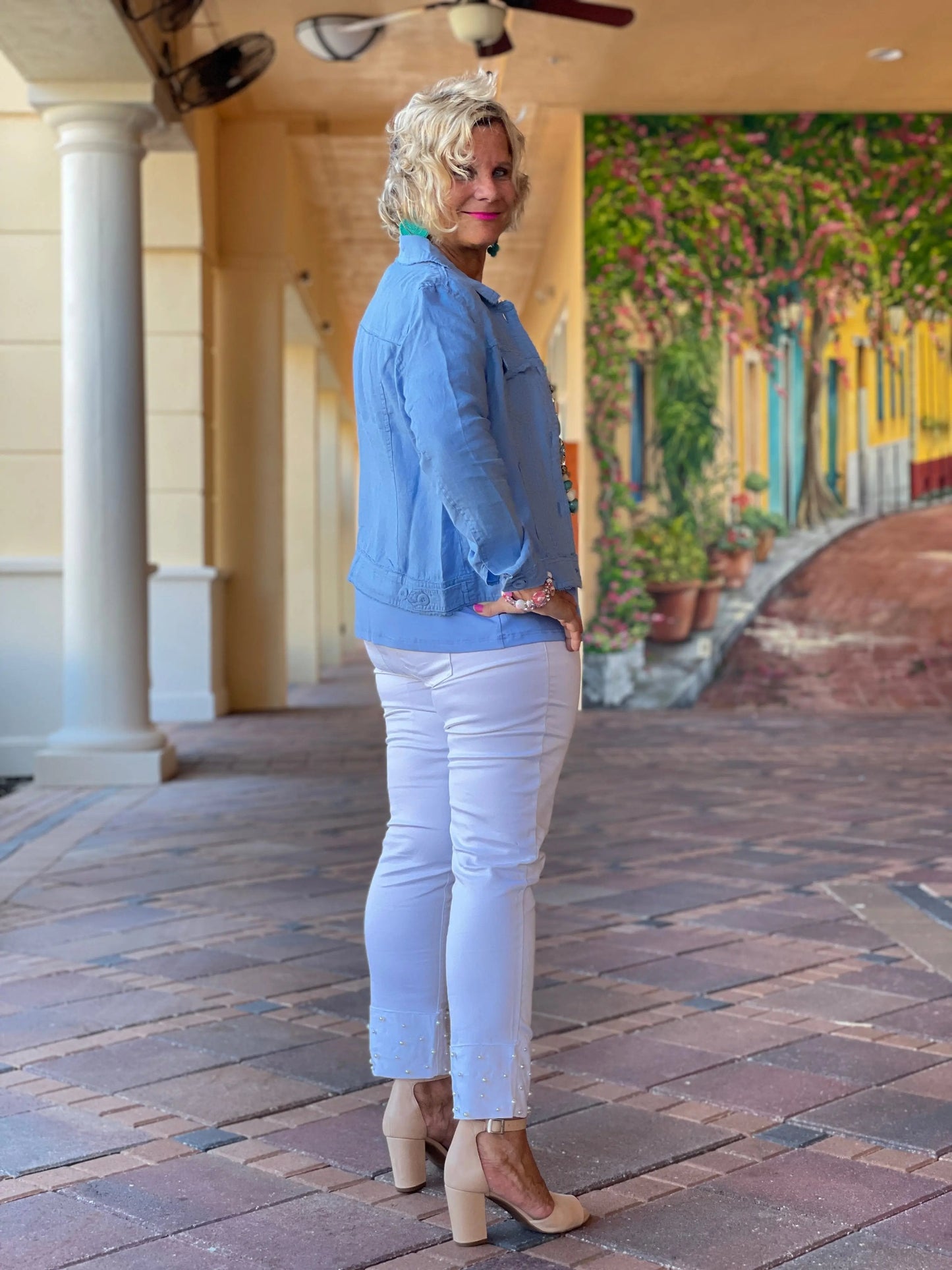 LULU B  NEW BLU LINEN JACKET