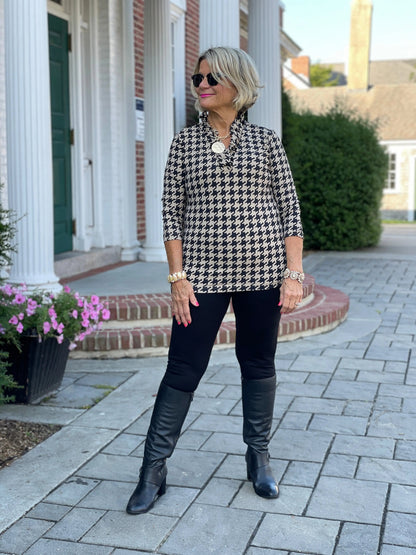 HOUNDSTOOTH RUFFLE TOP