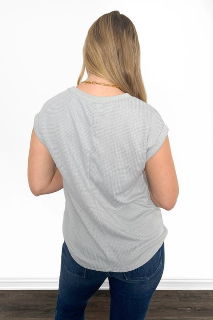 Women's Relaxed Waffle Knit V-Neck Short Sleeve Top