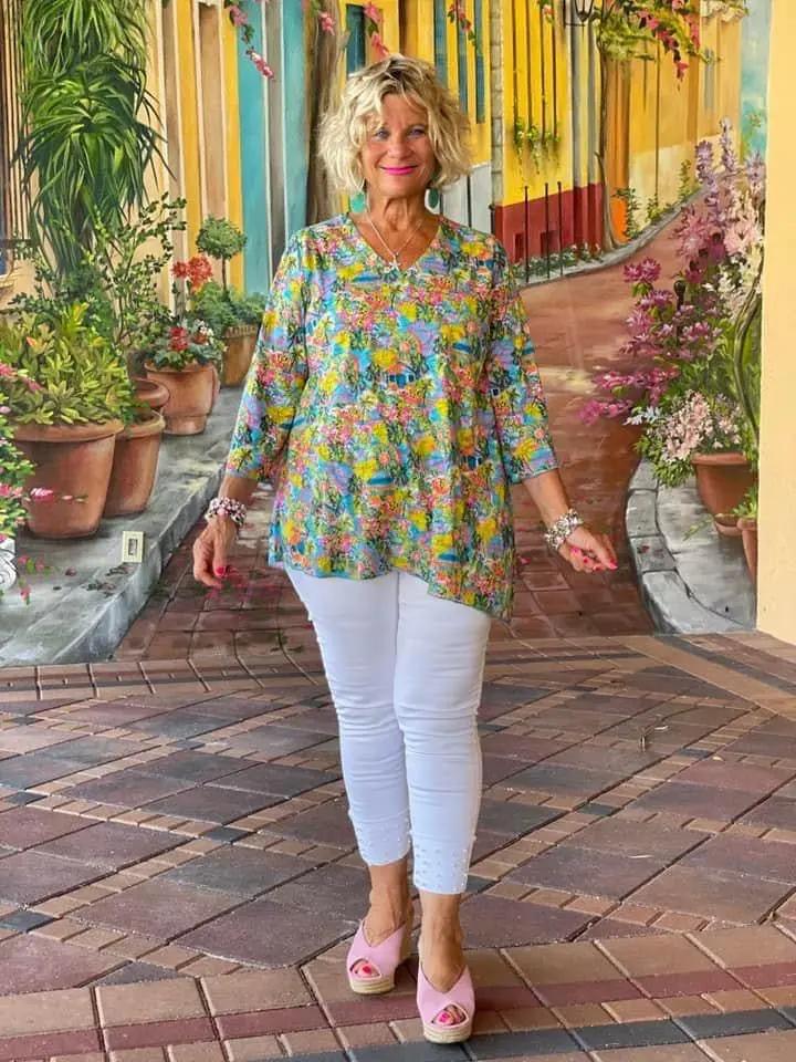 ISLAND GETAWAY ASYMMETRIC TOP