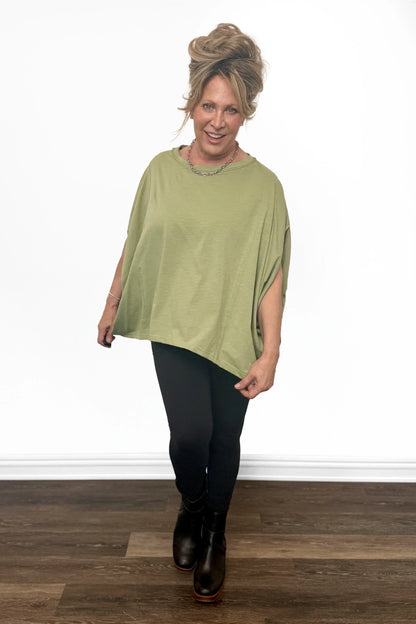 Oversized Hi-Lo Short Sleeve Top