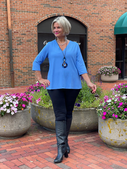 LULU-B TAILORED PERRI SLEEVE V TOP