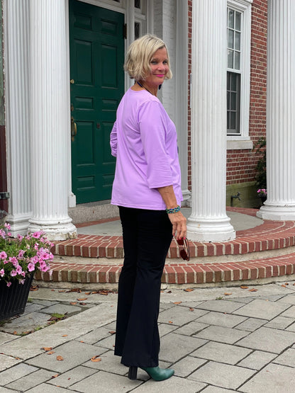 LULU-B LILAC TAILORED V TOP