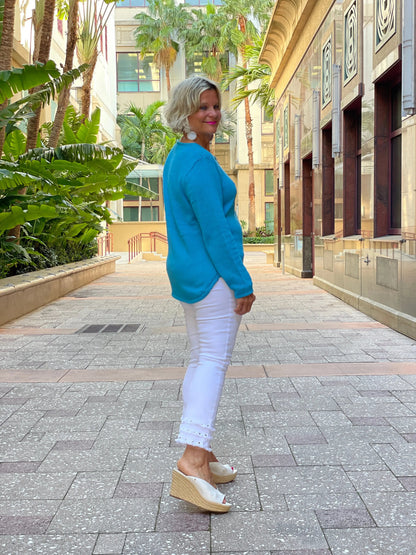 AQUA TURTLE SWEATER