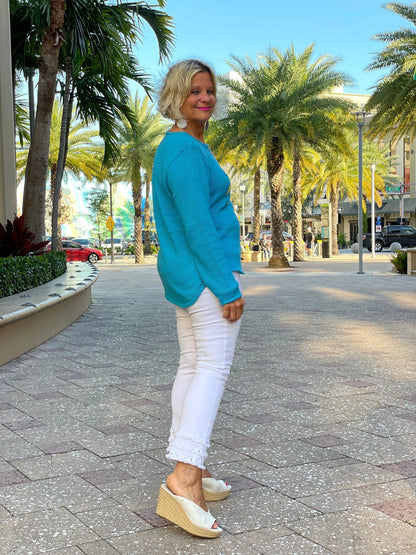 AQUA TURTLE SWEATER