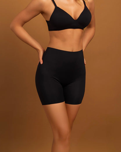 LAYER ZERO SEAMLESS SHAPING NYLON SHORT