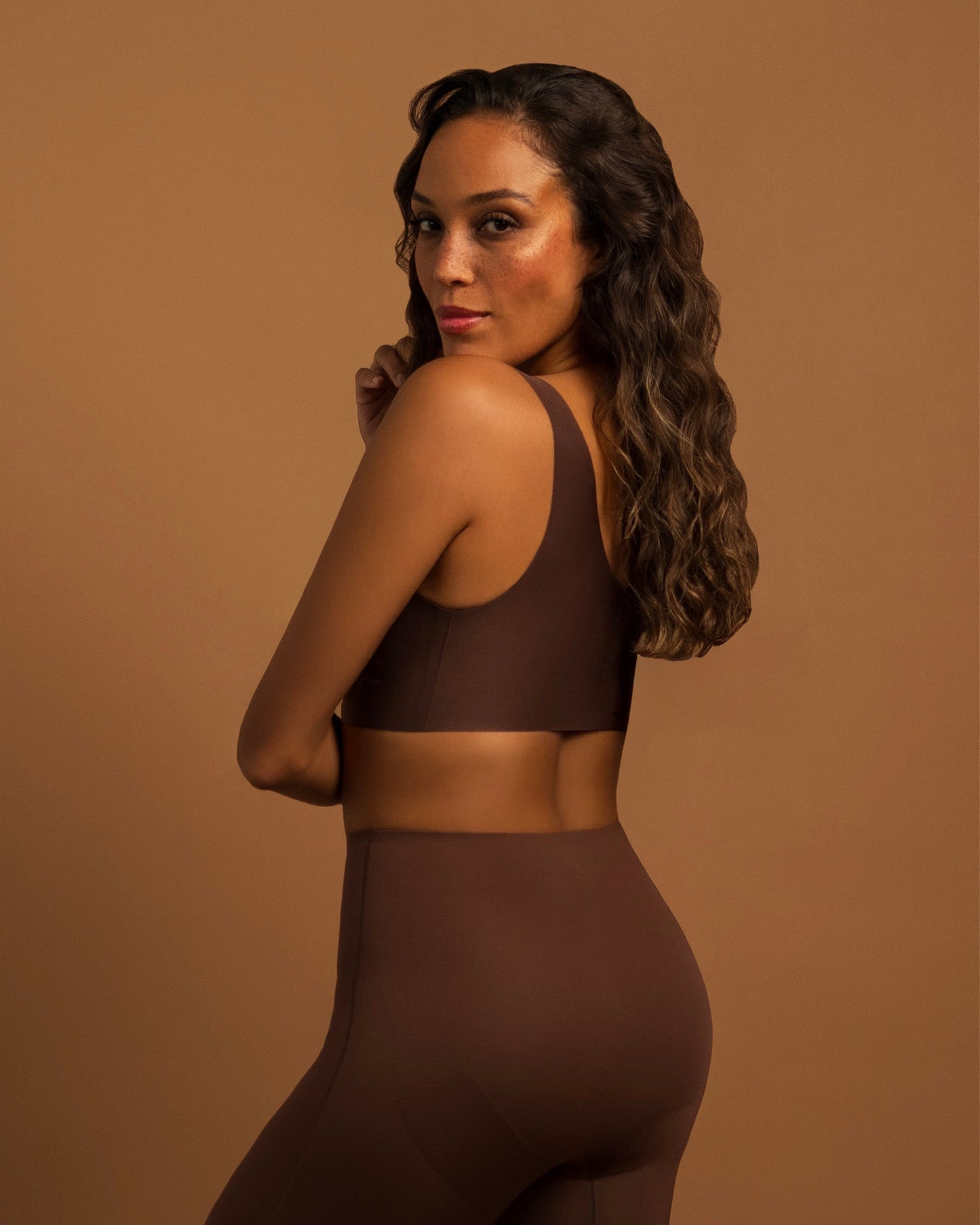 LAYER ZERO SEAMLESS WIRELESS NYLON FULL COVERAGE BRA