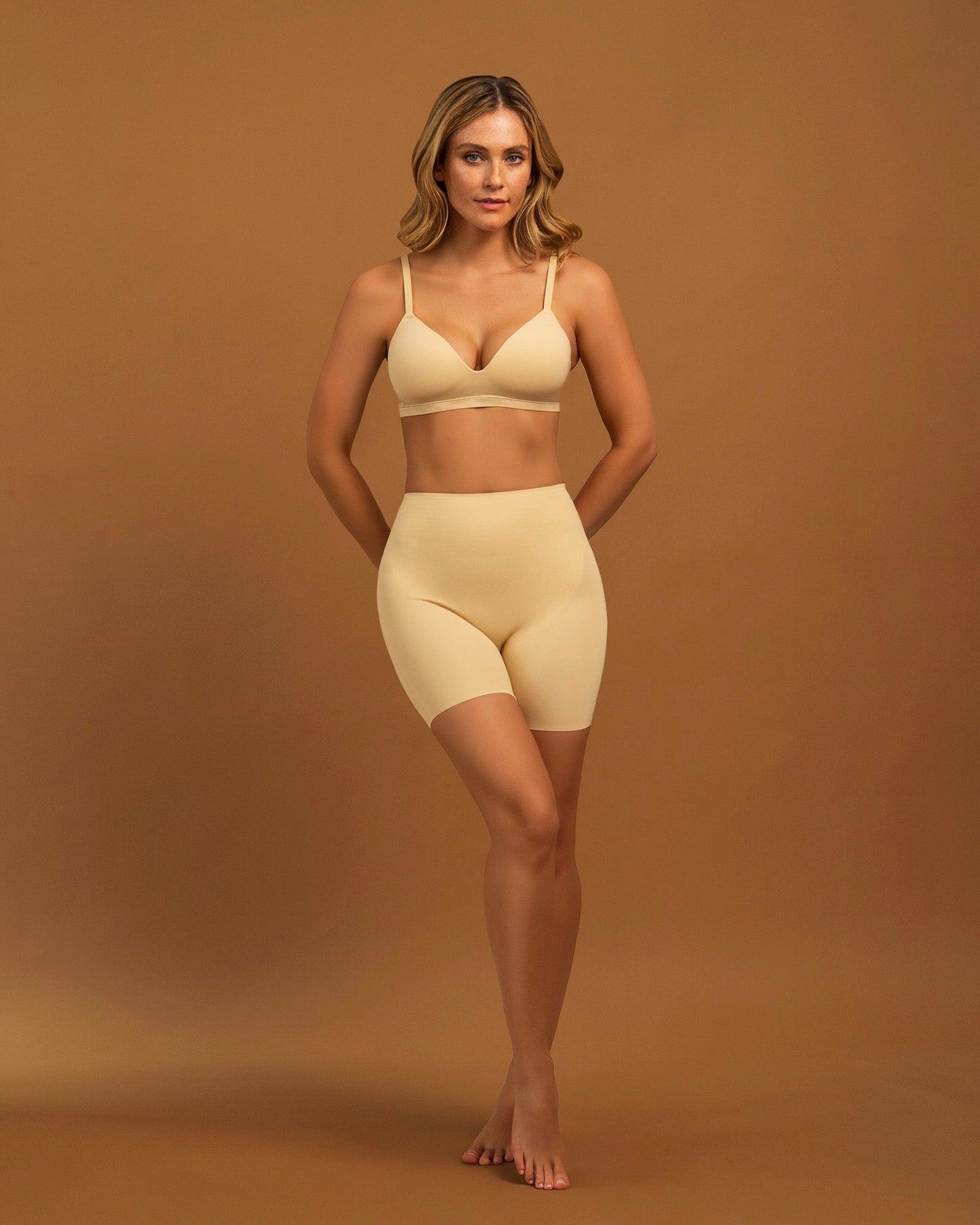 LAYER ZERO SEAMLESS WIRELESS NYLON BRA