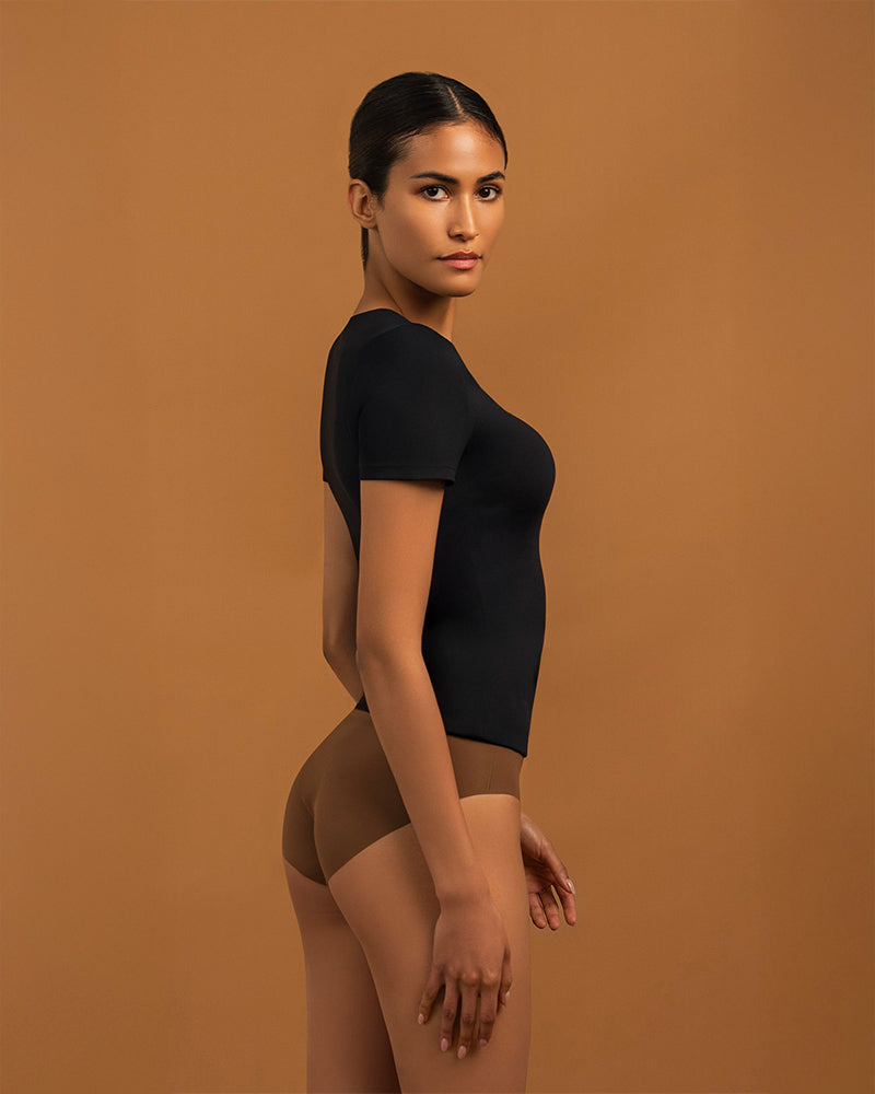 LAYER ZERO DOUBLE-LAYERED SMOOTHING NYLON SHORT SLEEVE TOP