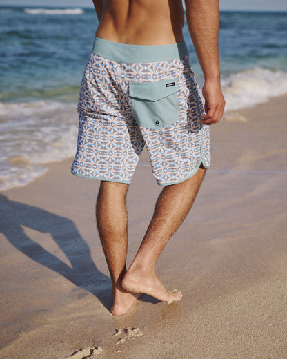 Nature Tile 19" Boardshorts - Peyote
