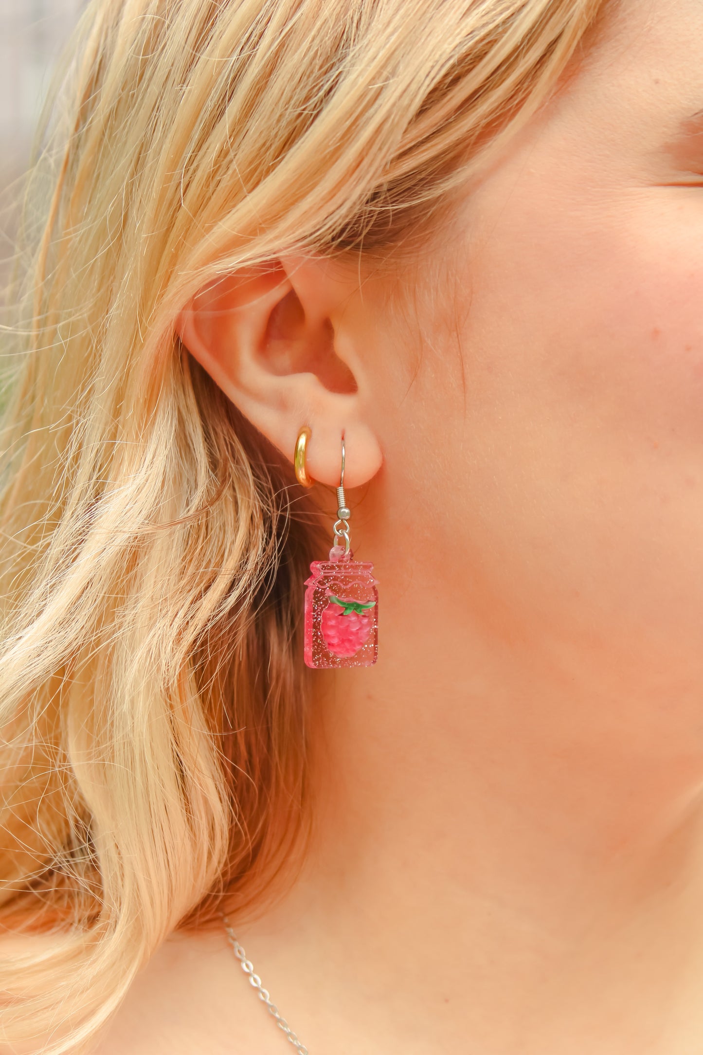 Pump Up The Jam Earrings - Raspberry