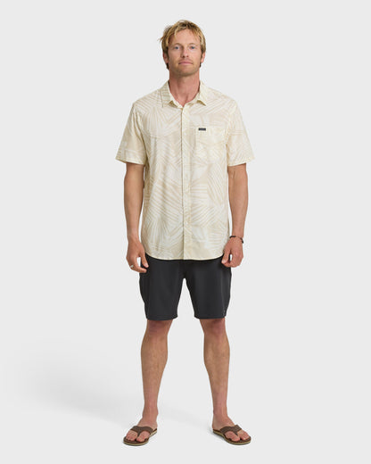 Aruba Palm Classic Stretch Short Sleeve Shirt - Snow White