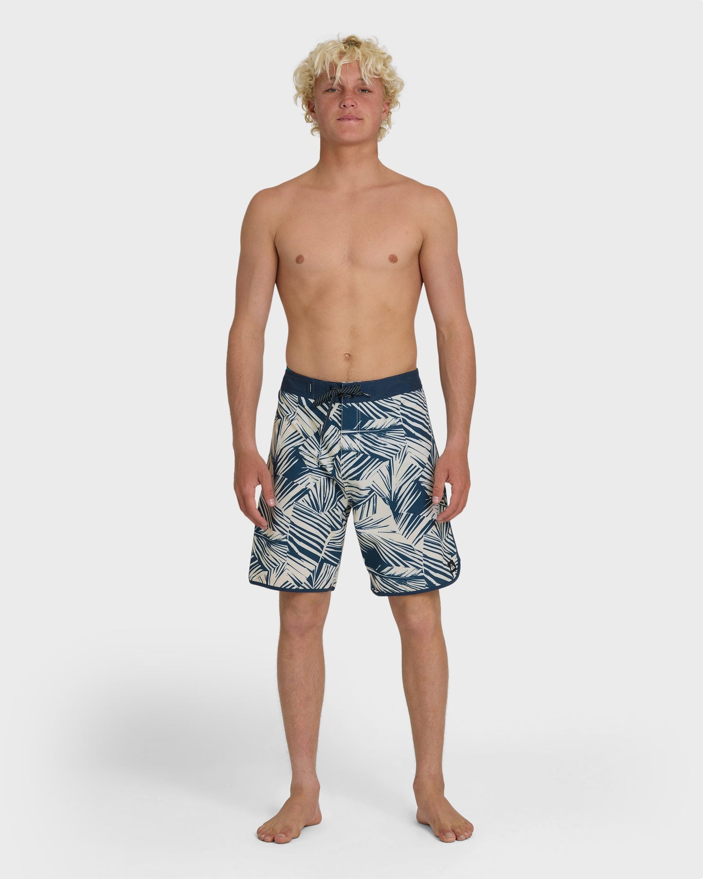 Aruba Palm Scallop 19" Boardshorts - Dark Denim