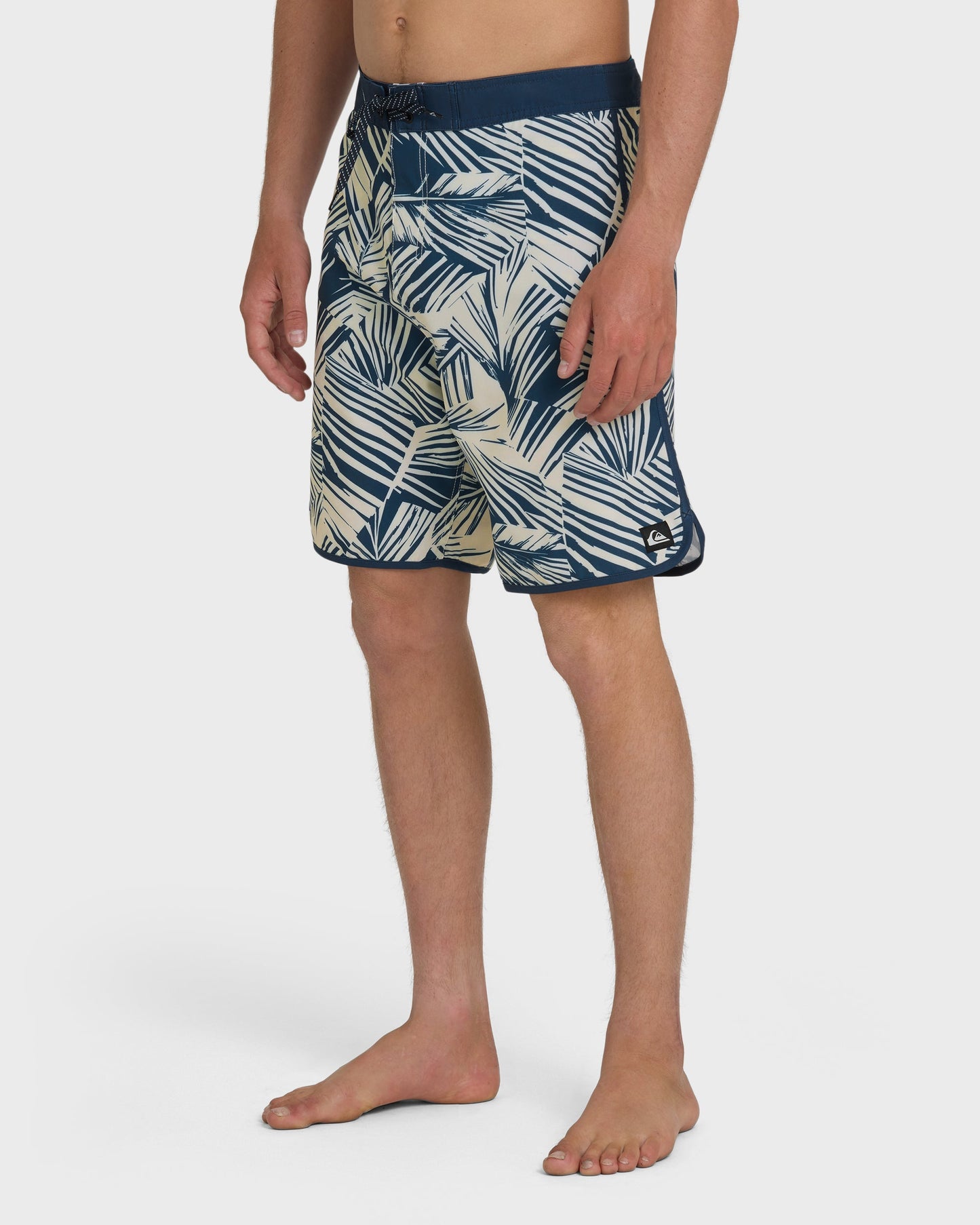 Aruba Palm Scallop 19" Boardshorts - Dark Denim
