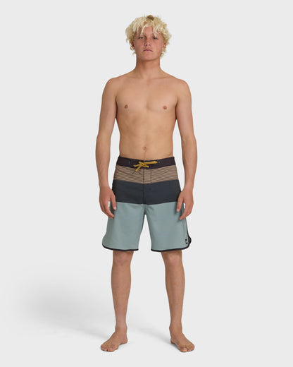 Surfsilk Tijuana 19" Boardshorts - Tobacco