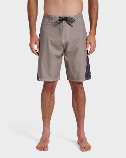 Mercury 99 21" Boardshorts - Elmwood
