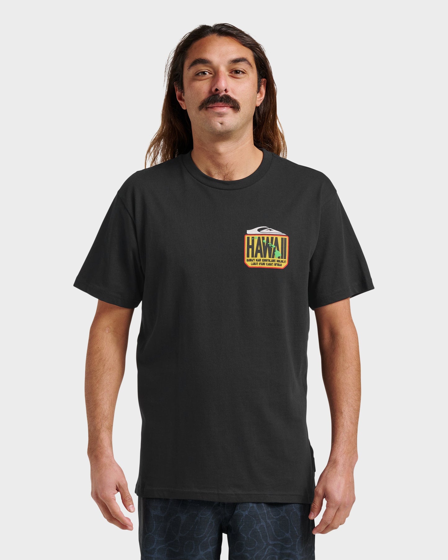 Hi Hawaii Crest Classic T-shirt - Black