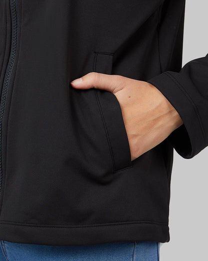 WOMEN’S SOFTSHELL HOODED JACKET