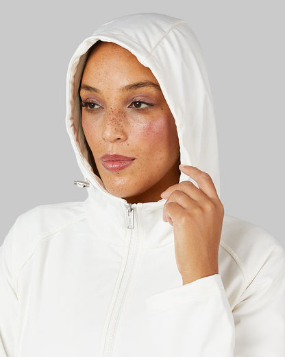 WOMEN’S SOFTSHELL HOODED JACKET