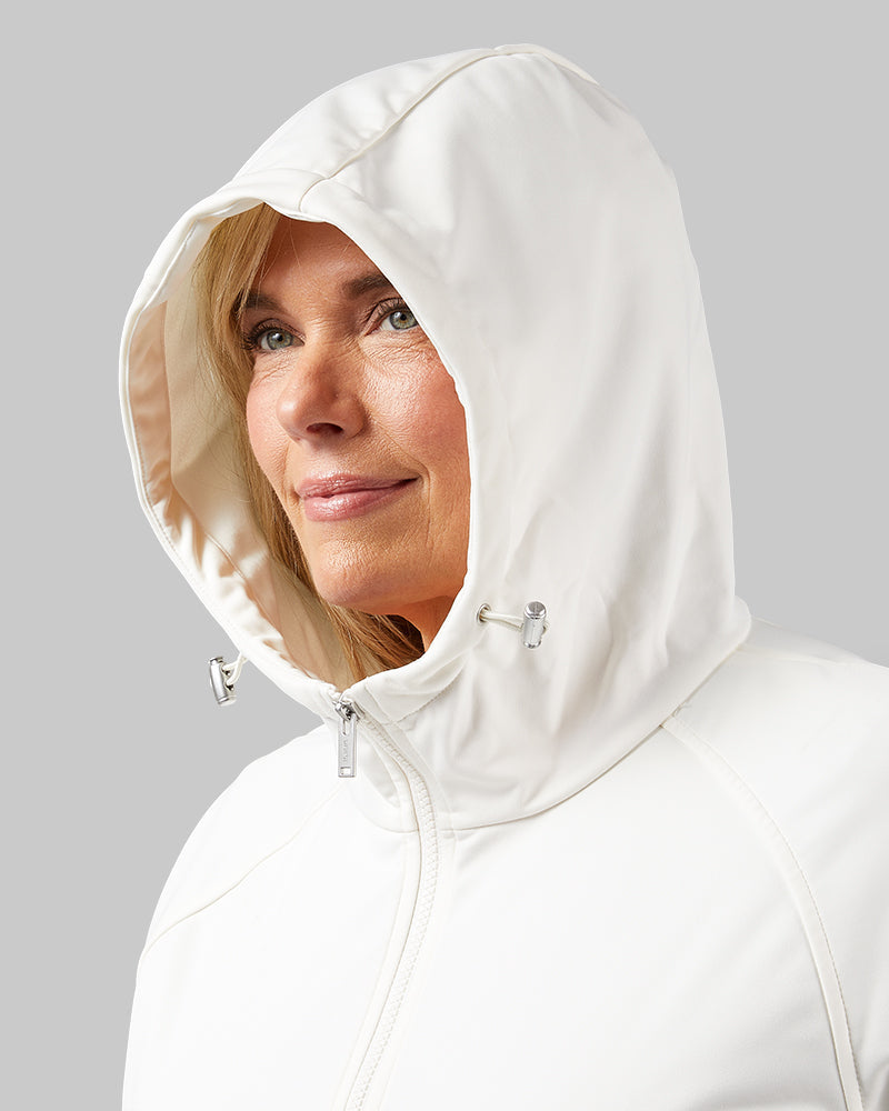 WOMEN’S SOFTSHELL HOODED JACKET