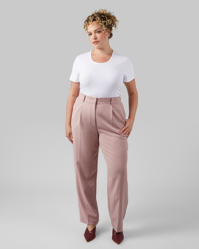 WOMEN'S FEATHERWEIGHT WOVEN ANKLE PANT