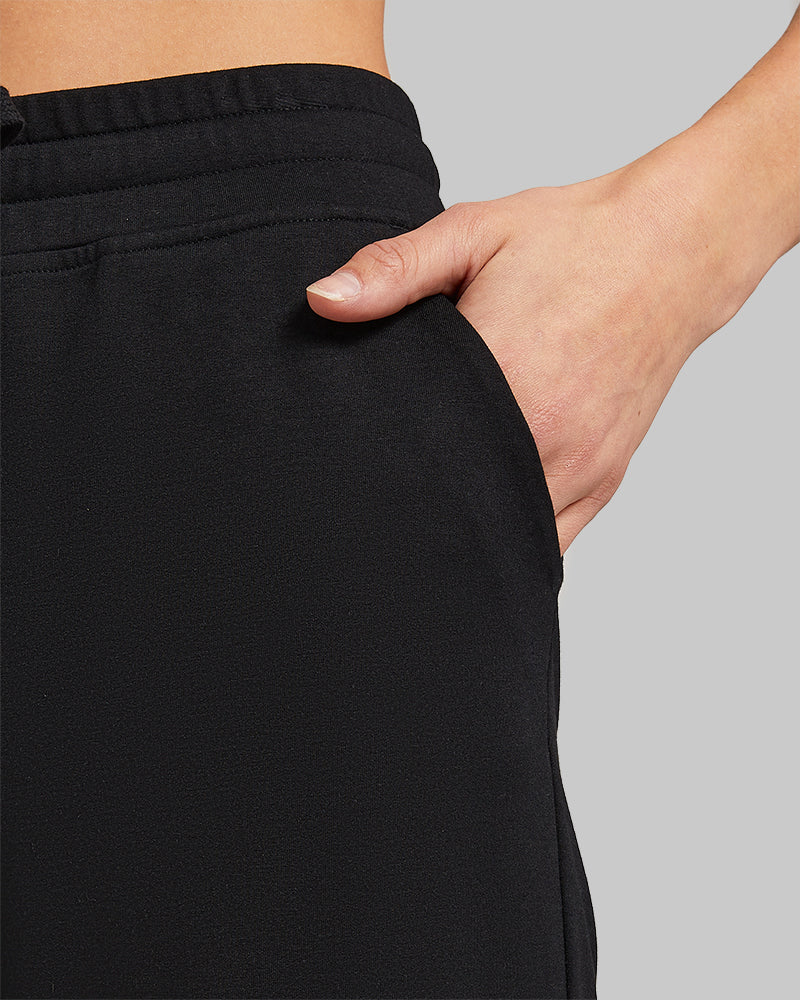 WOMEN'S SOFT KNIT BERMUDA SHORT