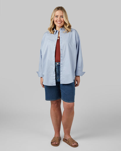 WOMEN'S OVERSIZED COTTON LONG SLEEVE BUTTON-UP