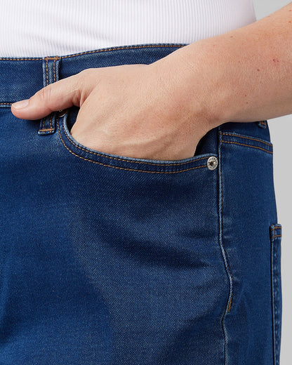WOMEN'S STRETCH COMFORT JEAN BERMUDA SHORT