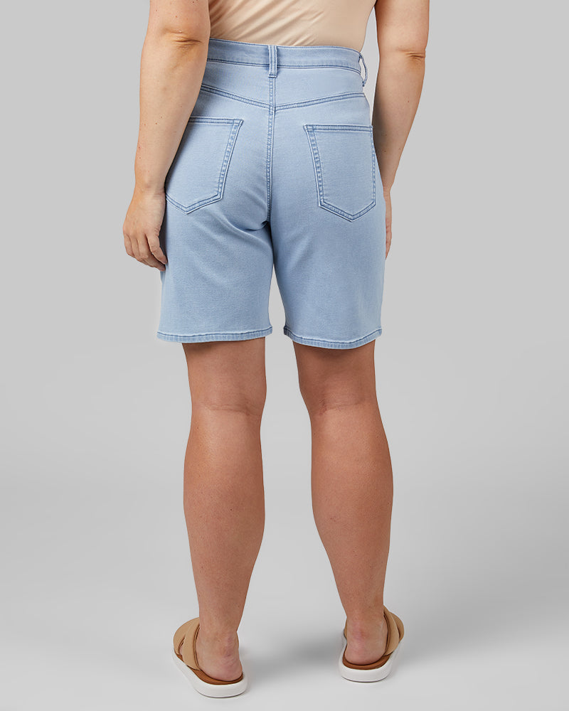 WOMEN'S STRETCH COMFORT JEAN BERMUDA SHORT