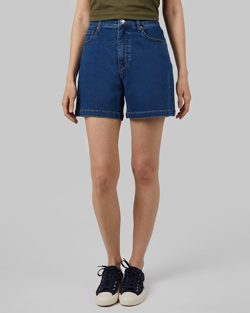 WOMEN'S STRETCH COMFORT JEAN 5-INCH SHORT