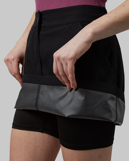 WOMEN'S OUTDOOR CARGO SKORT