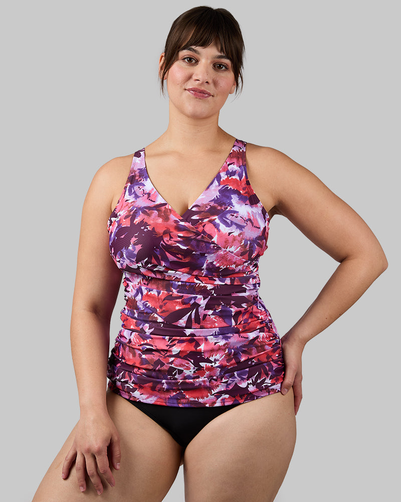 WOMEN'S FITTED RUCHED SWIM TANKINI