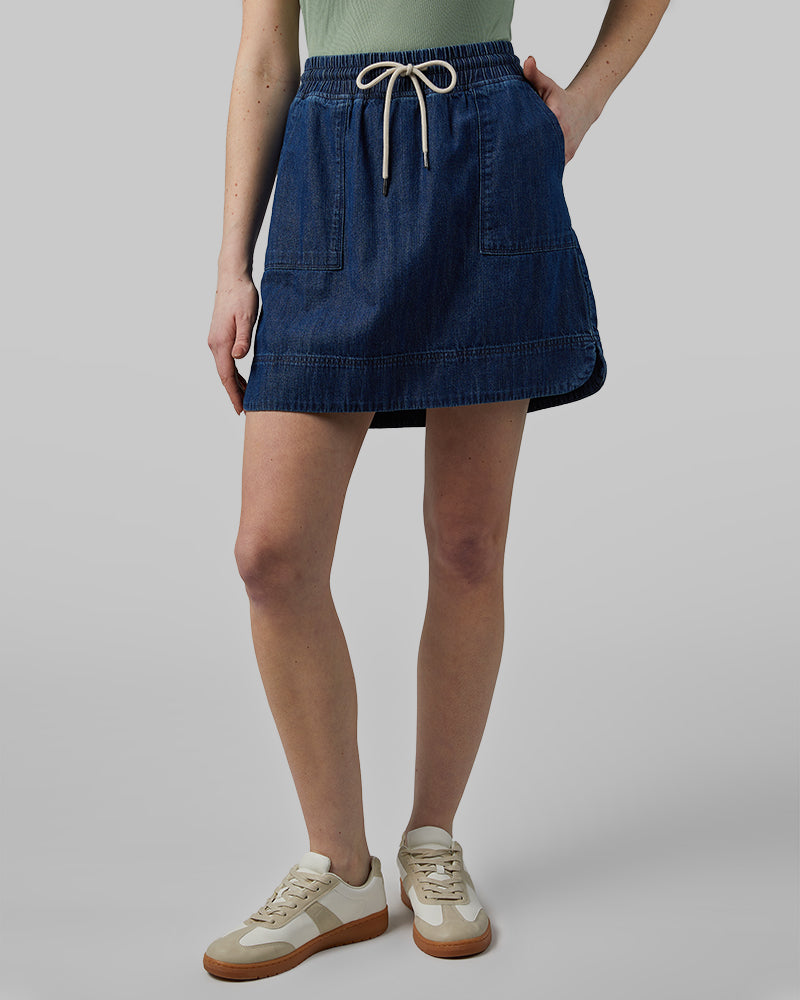 WOMEN'S FEATHERWEIGHT DENIM SKORT