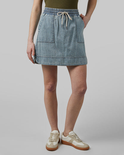 WOMEN'S FEATHERWEIGHT DENIM SKORT