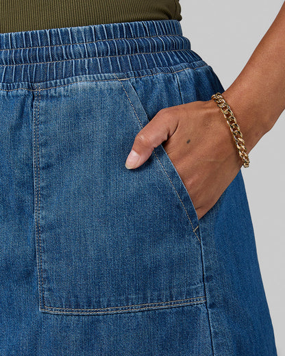 WOMEN'S FEATHERWEIGHT DENIM SKORT