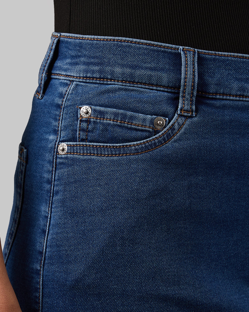 WOMEN'S STRETCH COMFORT JEAN SKIRT