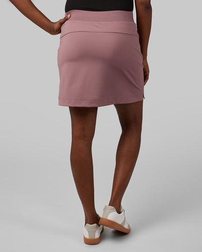 WOMEN'S LUXE STRETCH SKORT