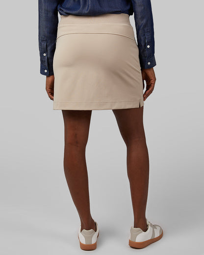 WOMEN'S LUXE STRETCH SKORT