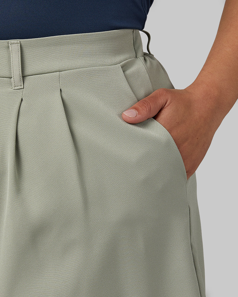 WOMEN'S FEATHERWEIGHT WOVEN PULL-ON SHORT
