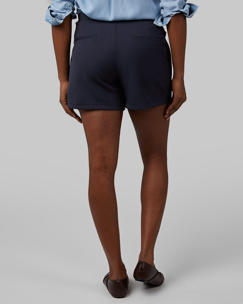 WOMEN'S FEATHERWEIGHT WOVEN PULL-ON SHORT