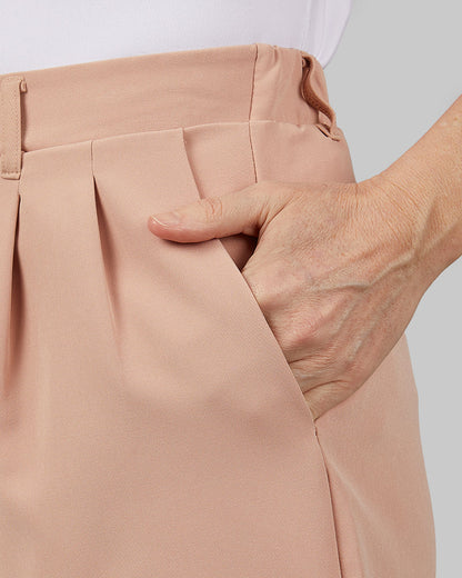 WOMEN'S FEATHERWEIGHT WOVEN PULL-ON SHORT