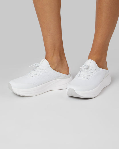 WOMEN'S CLOUD SNEAKERS