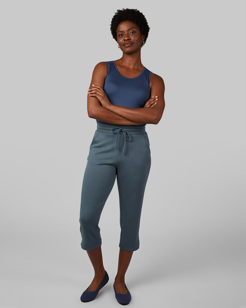 WOMEN'S STUDIO TECH CAPRI